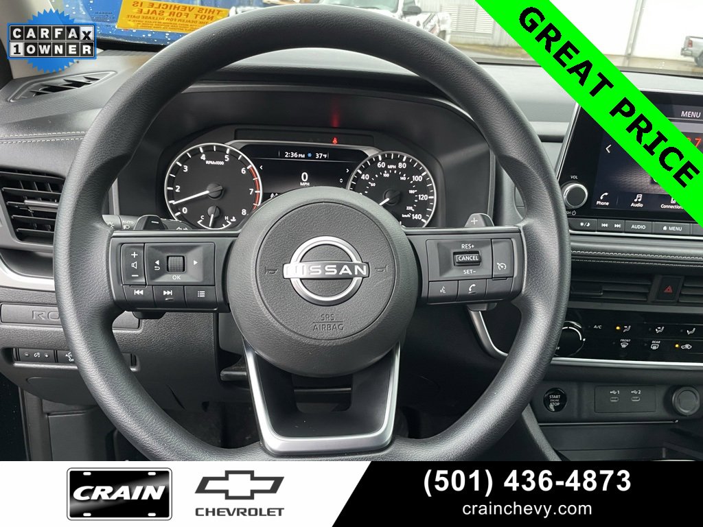 Used 2024 Nissan Rogue S image 14
