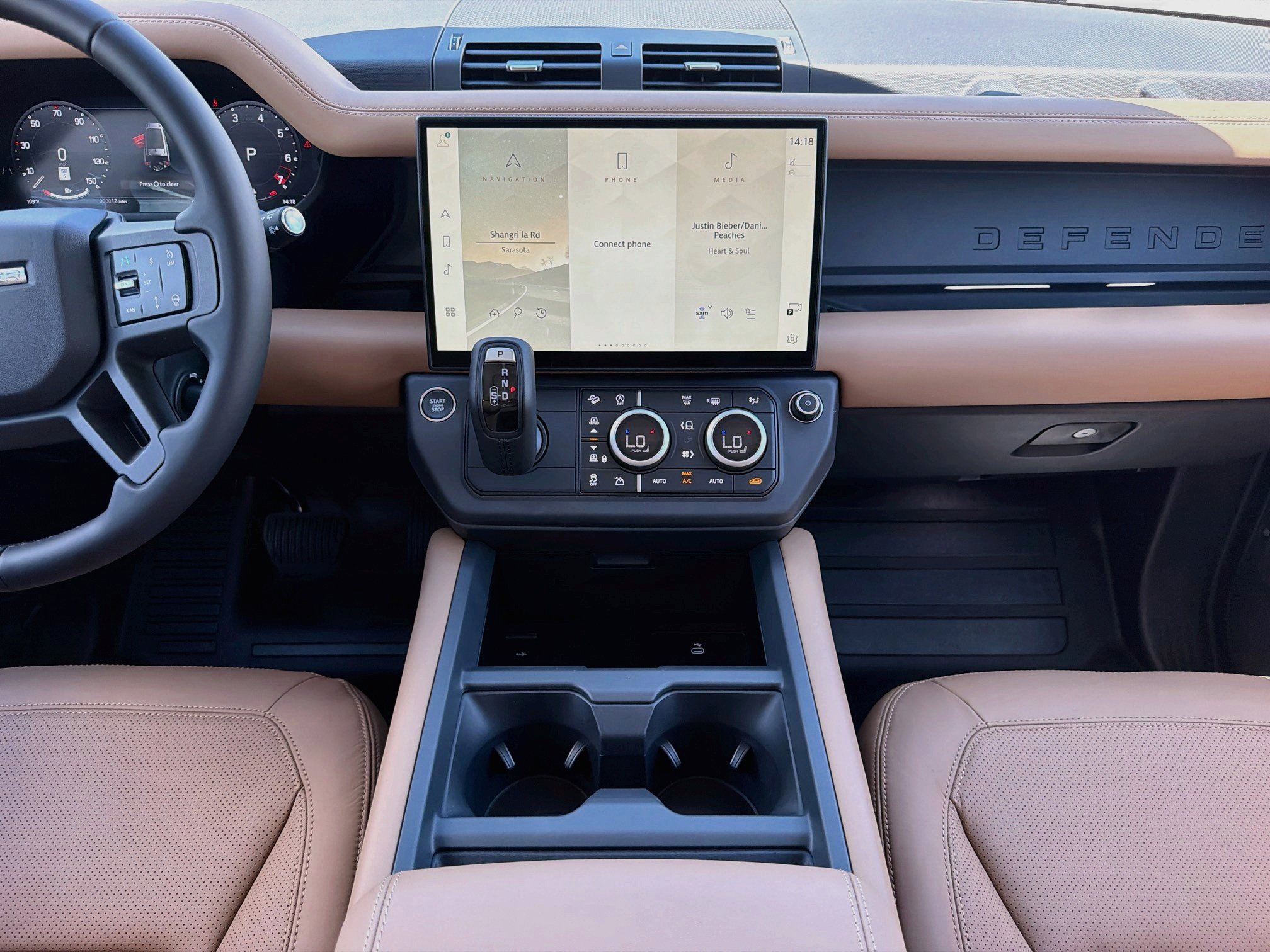 New 2026 Land Rover Defender 130 S AWD/4WD image 27