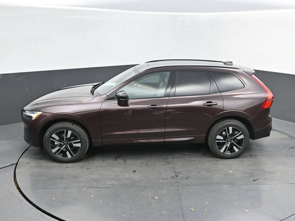 New 2026 Volvo XC60 B5 Core w/ Climate Package AWD/4WD image 23