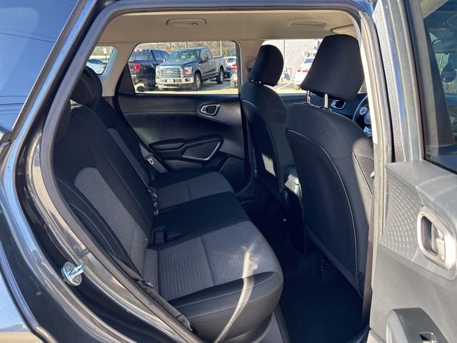 Used 2021 Kia Soul S FWD image 12
