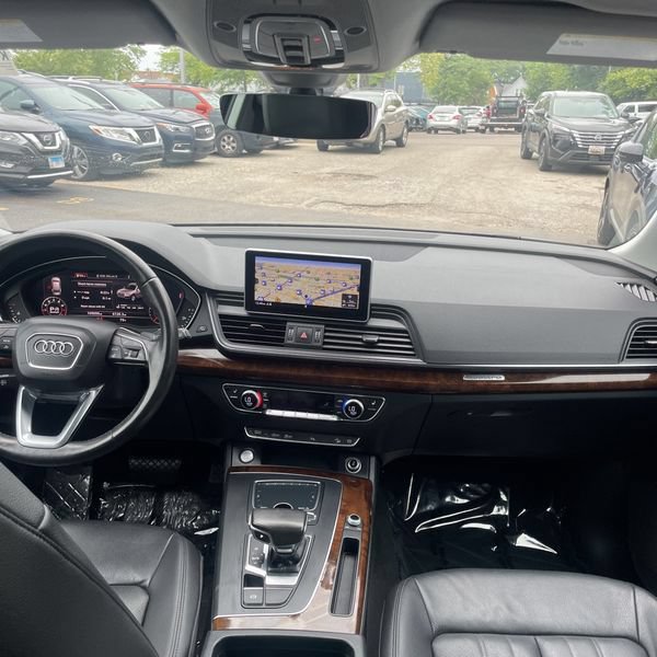 Used 2018 Audi Q5 2.0T Premium Plus AWD/4WD image 28