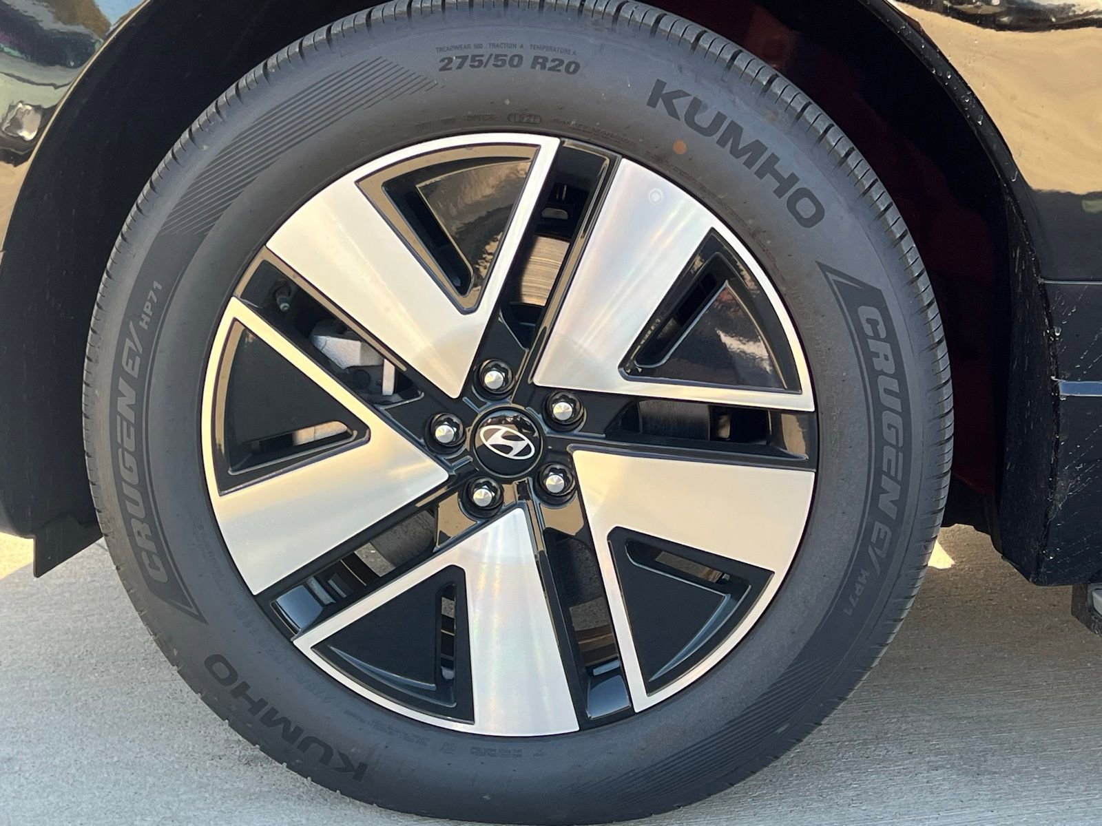 New 2026 Hyundai Ioniq 9 SEL image 8