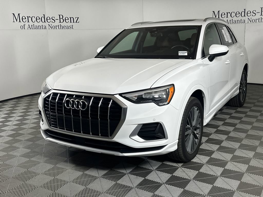 Used 2021 Audi Q3 2.0T Premium w/ Convenience Package image 3
