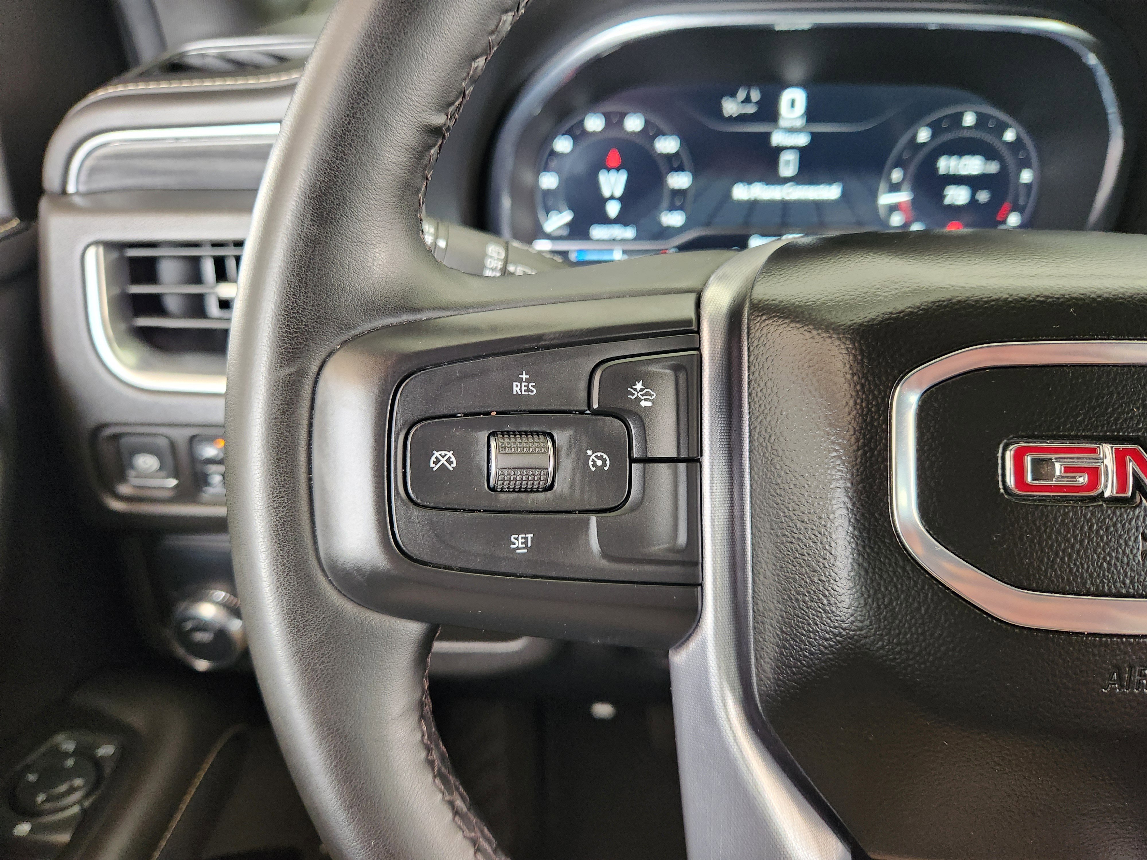 Certified 2024 GMC Yukon SLT image 29