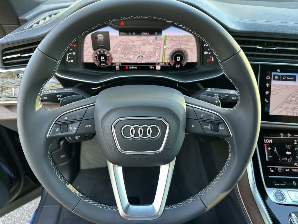New 2026 Audi Q8 Premium Plus image 17