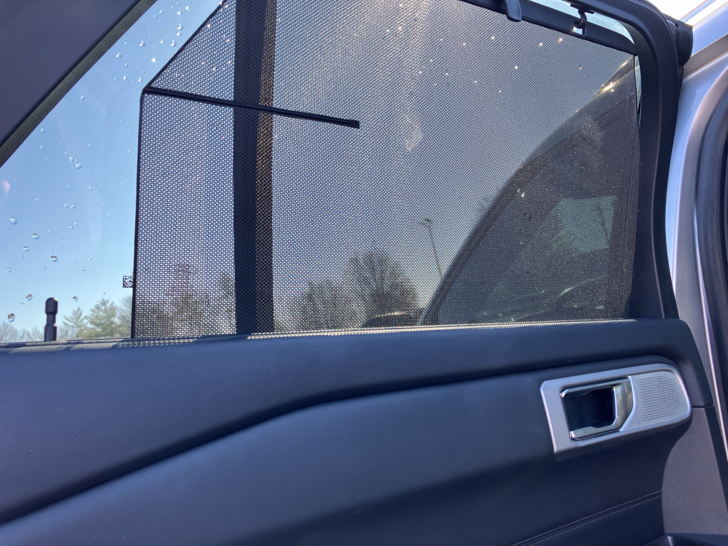 Used 2020 Ford Explorer Platinum w/ Premium Technology Package image 28