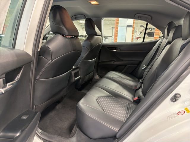 Used 2019 Toyota Camry SE image 29