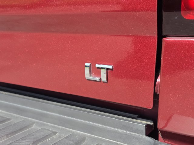 Used 2015 Chevrolet Silverado 3500 LT w/ LT Fleet Convenience Package AWD/4WD image 12
