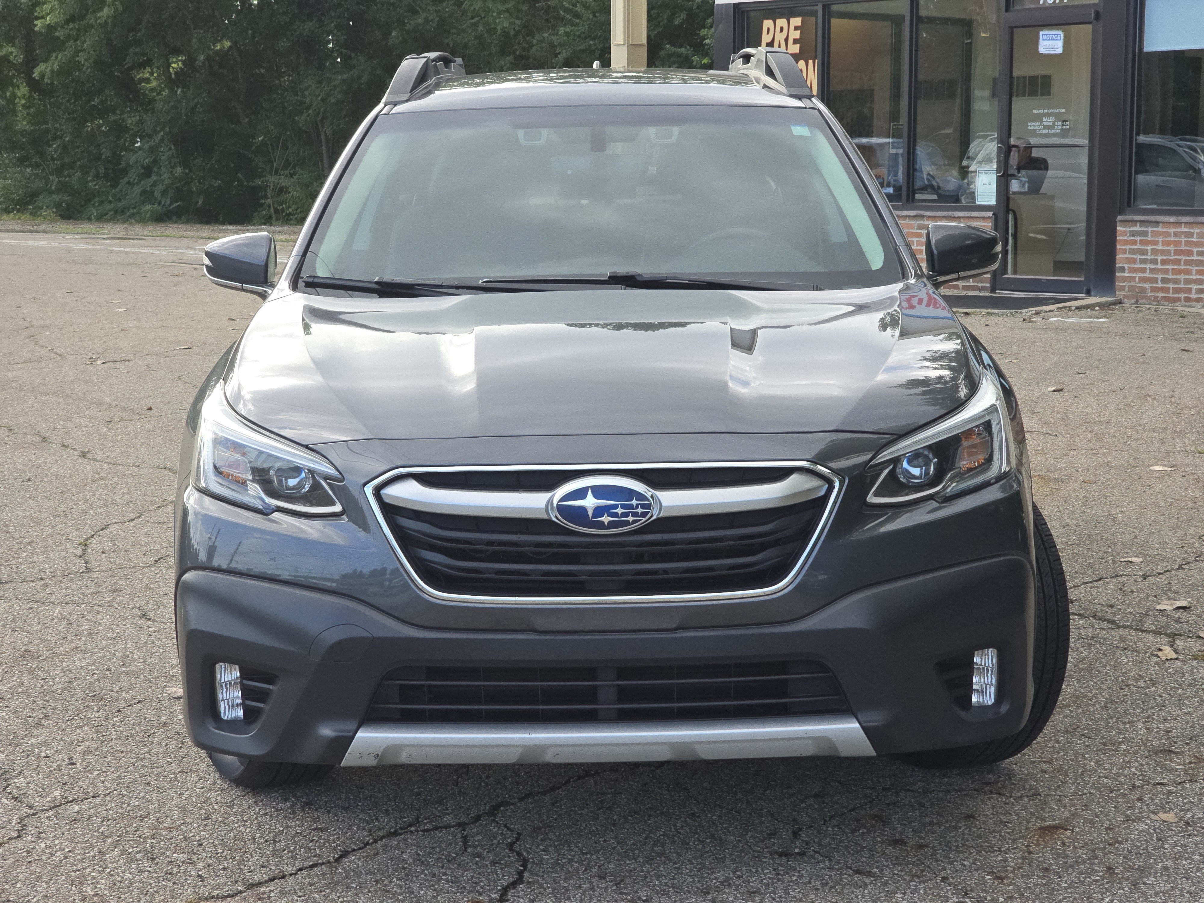 Used 2021 Subaru Outback Limited w/ Popular Package #2 AWD/4WD image 2
