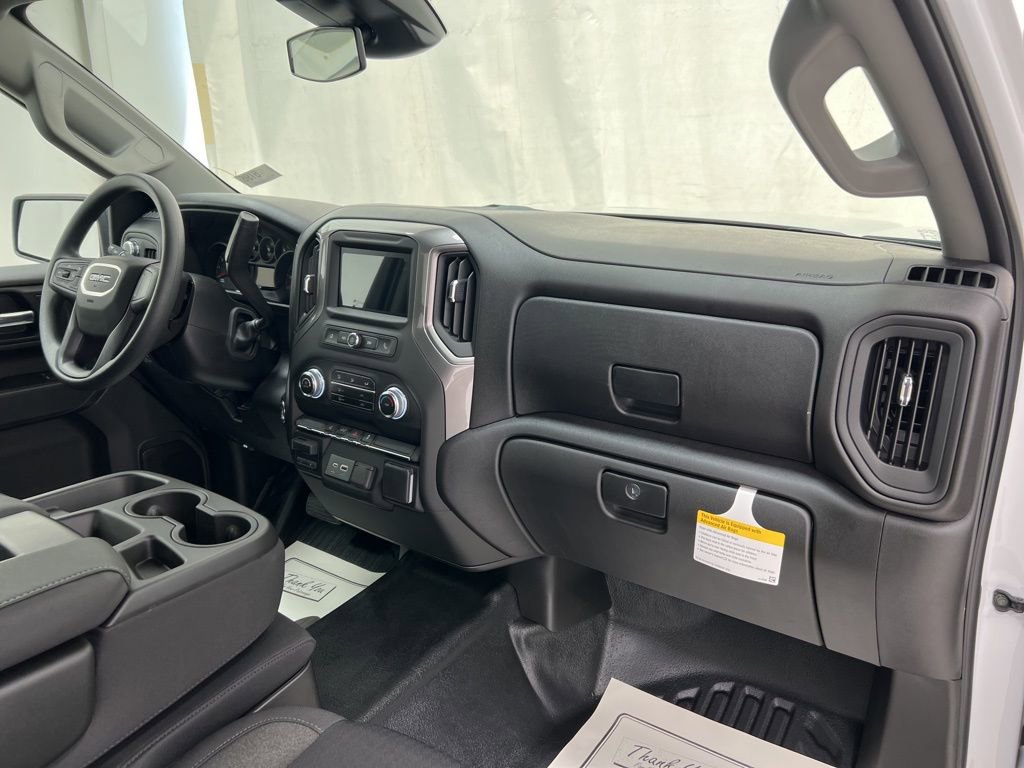 New 2025 GMC Sierra 2500 Pro w/ Convenience Package image 10