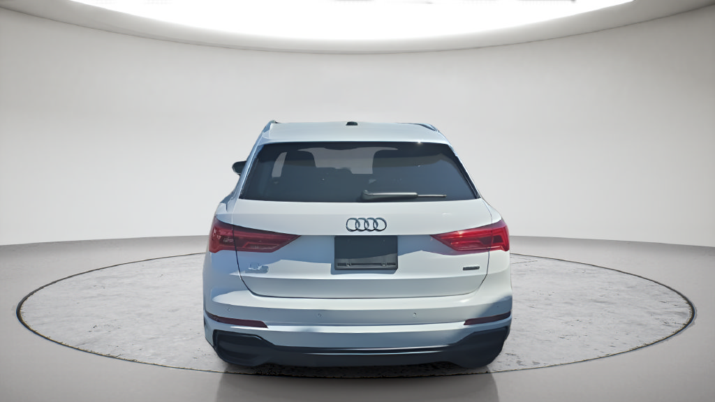 Used 2024 Audi Q3 2.0T Premium AWD/4WD image 21