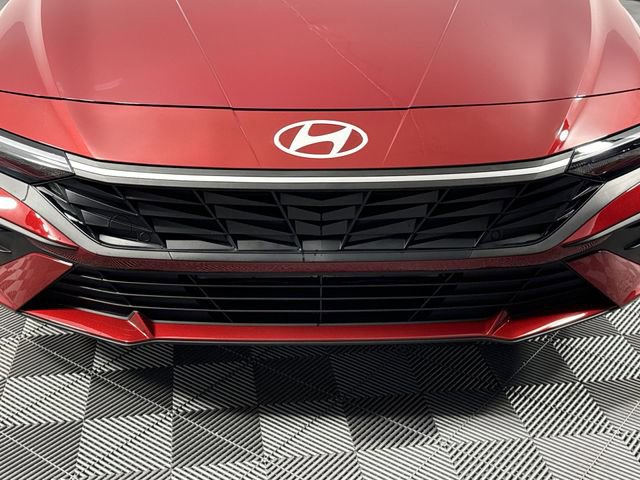 Used 2025 Hyundai Elantra Sport FWD image 47