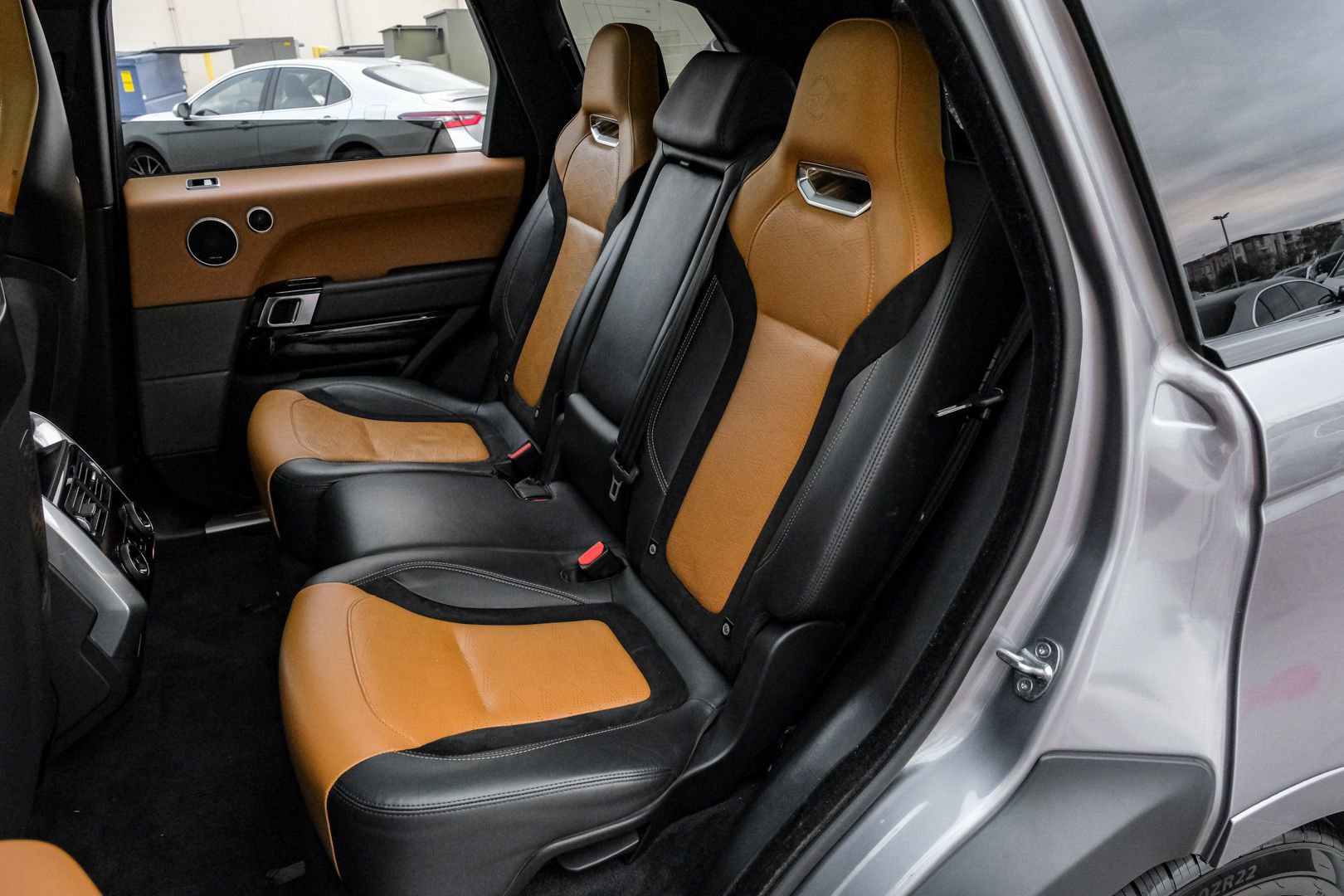 Used 2020 Land Rover Range Rover Sport SVR AWD/4WD image 51