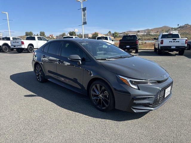 Used 2025 Toyota Corolla SE w/ SE Premium Package image 13