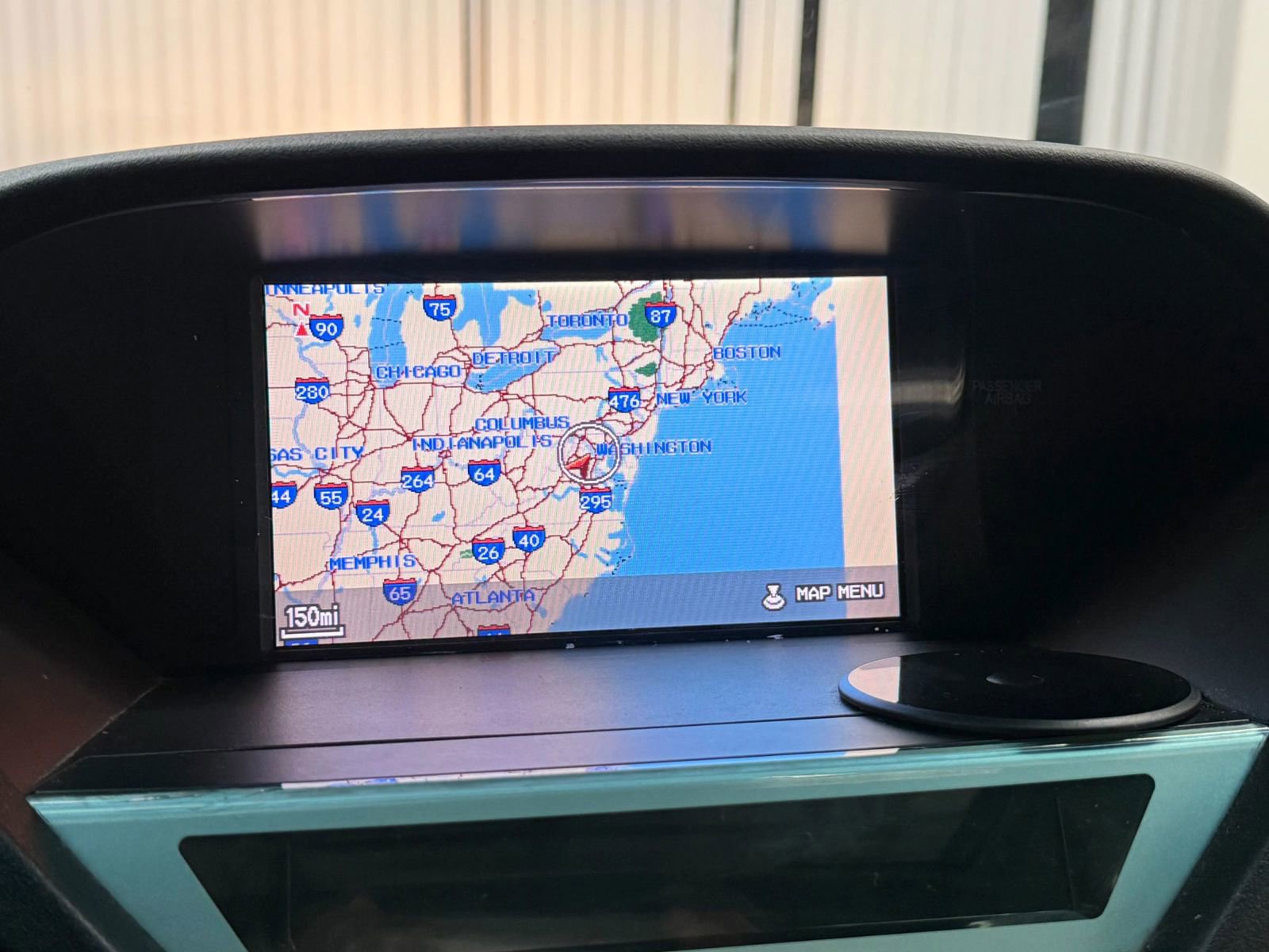 Used 2010 Honda Pilot Touring image 34