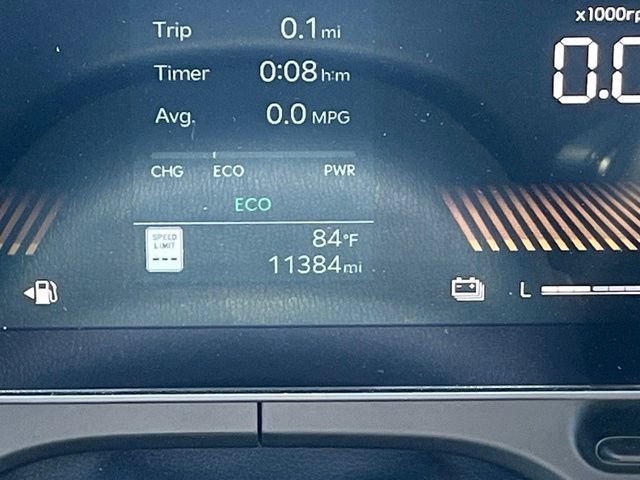 Certified 2025 Kia Carnival EX FWD image 32