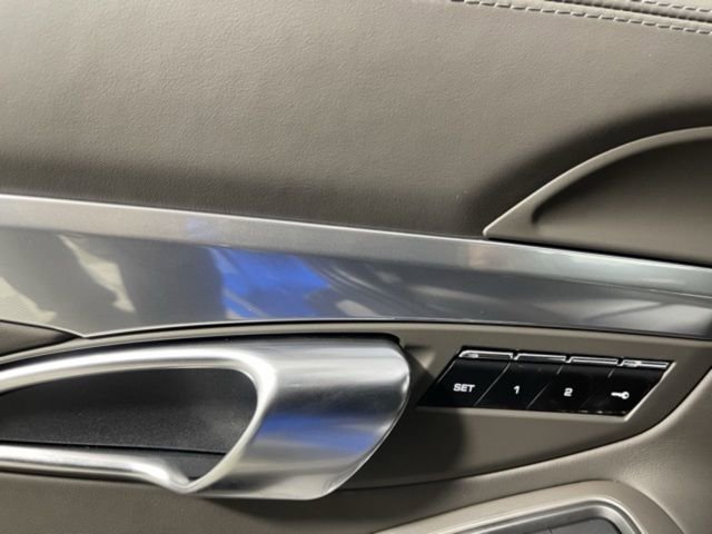 New 2025 Porsche 718 Cayman GT4 image 39