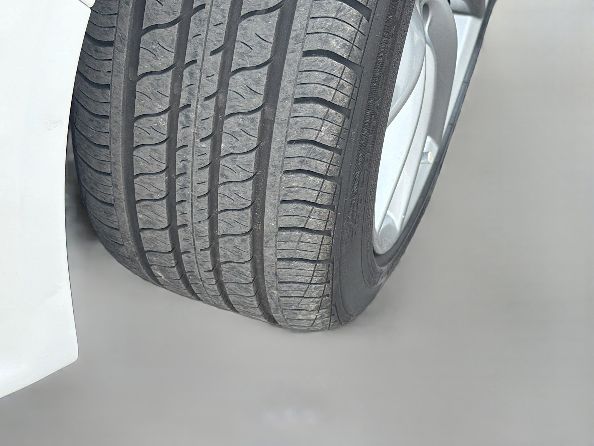 Used 2024 Alfa Romeo Giulia Sprint image 42