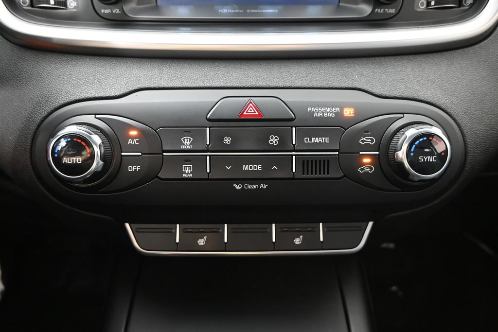 Used 2018 Kia Sorento FWD image 30