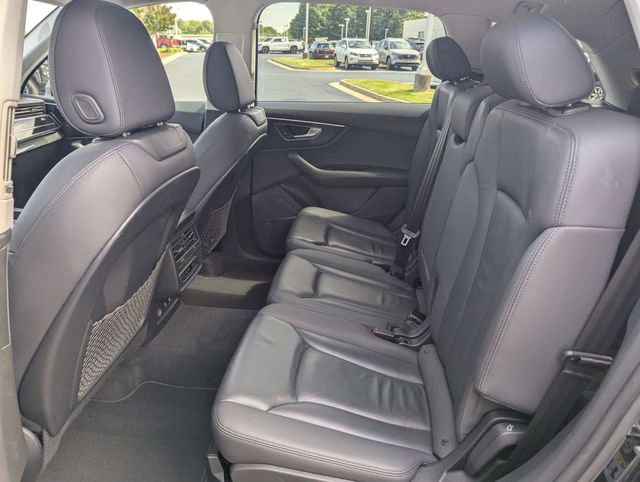 Used 2020 Audi Q7 3.0T Premium Plus AWD/4WD image 14