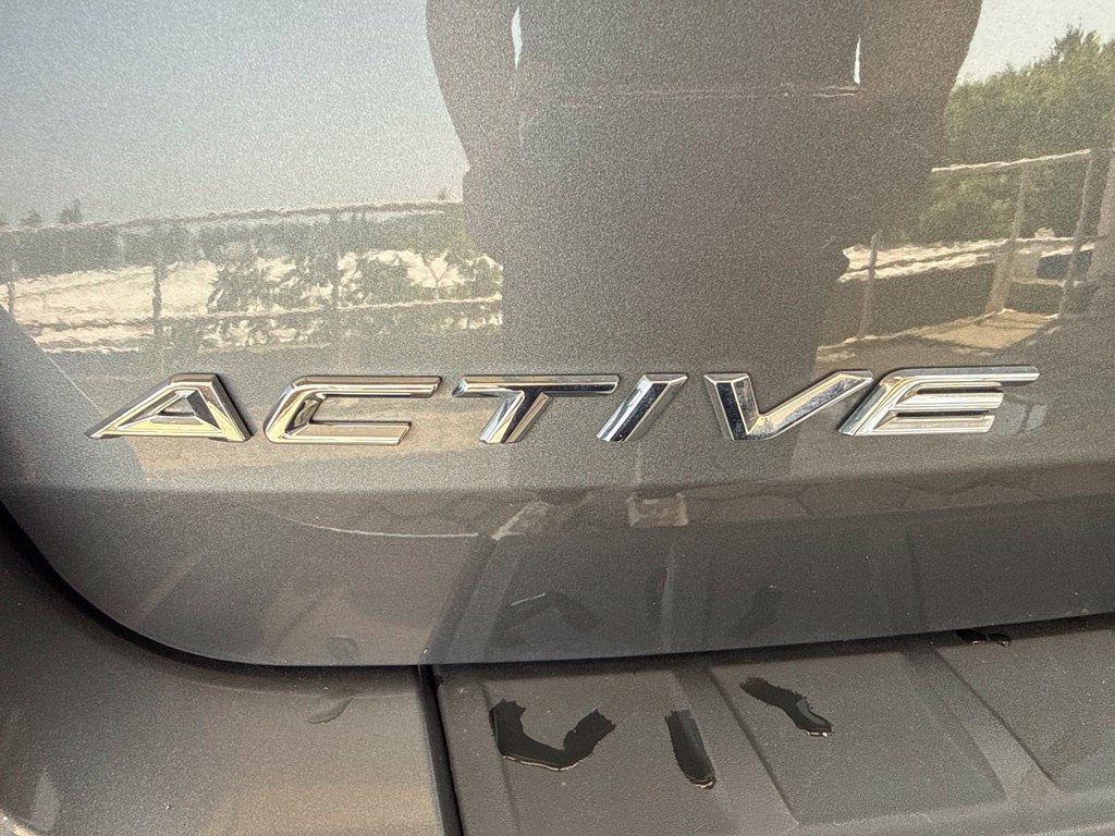 Certified 2025 Ford Explorer Active AWD/4WD image 12