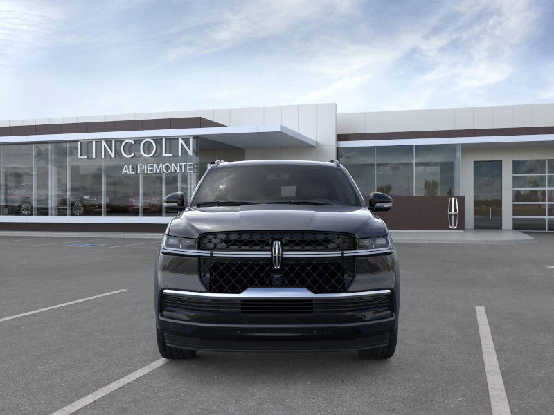 New 2025 Lincoln Navigator Reserve w/ Jet Appearance Package image 6