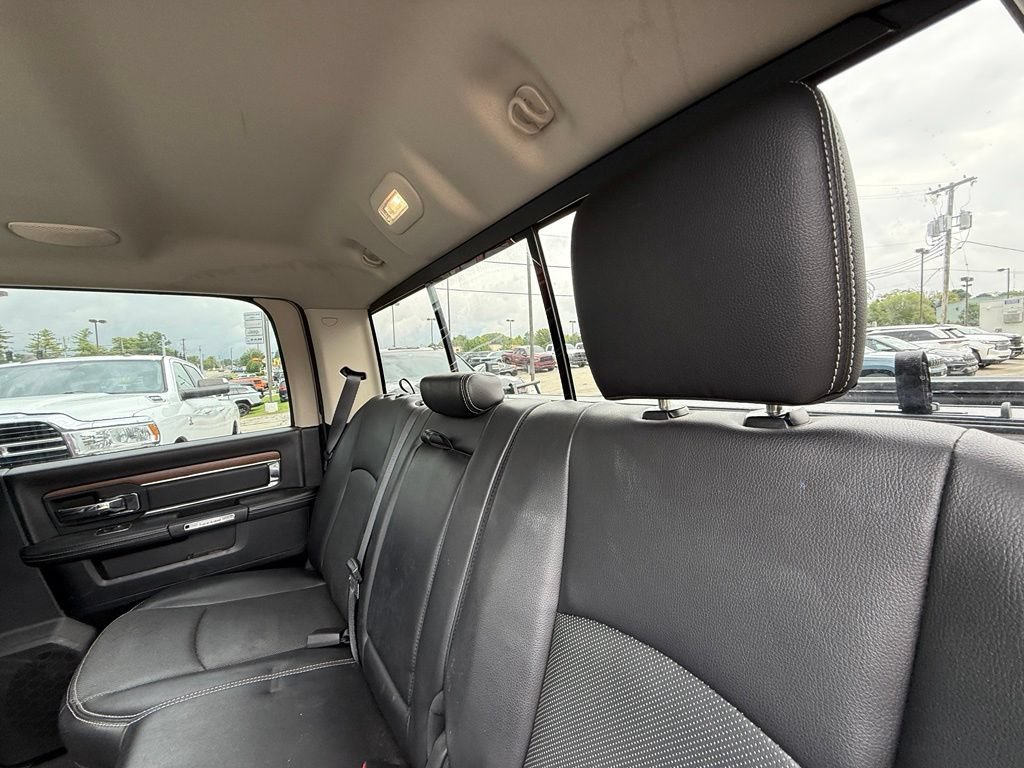 Used 2016 RAM 1500 Laramie w/ Convenience Group AWD/4WD image 26