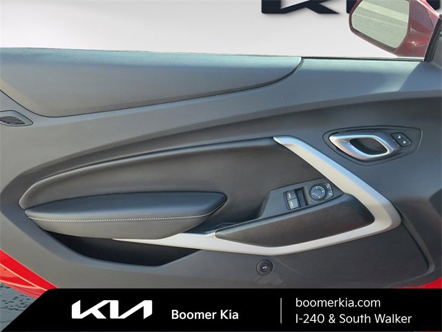 Used 2022 Chevrolet Camaro LT image 13