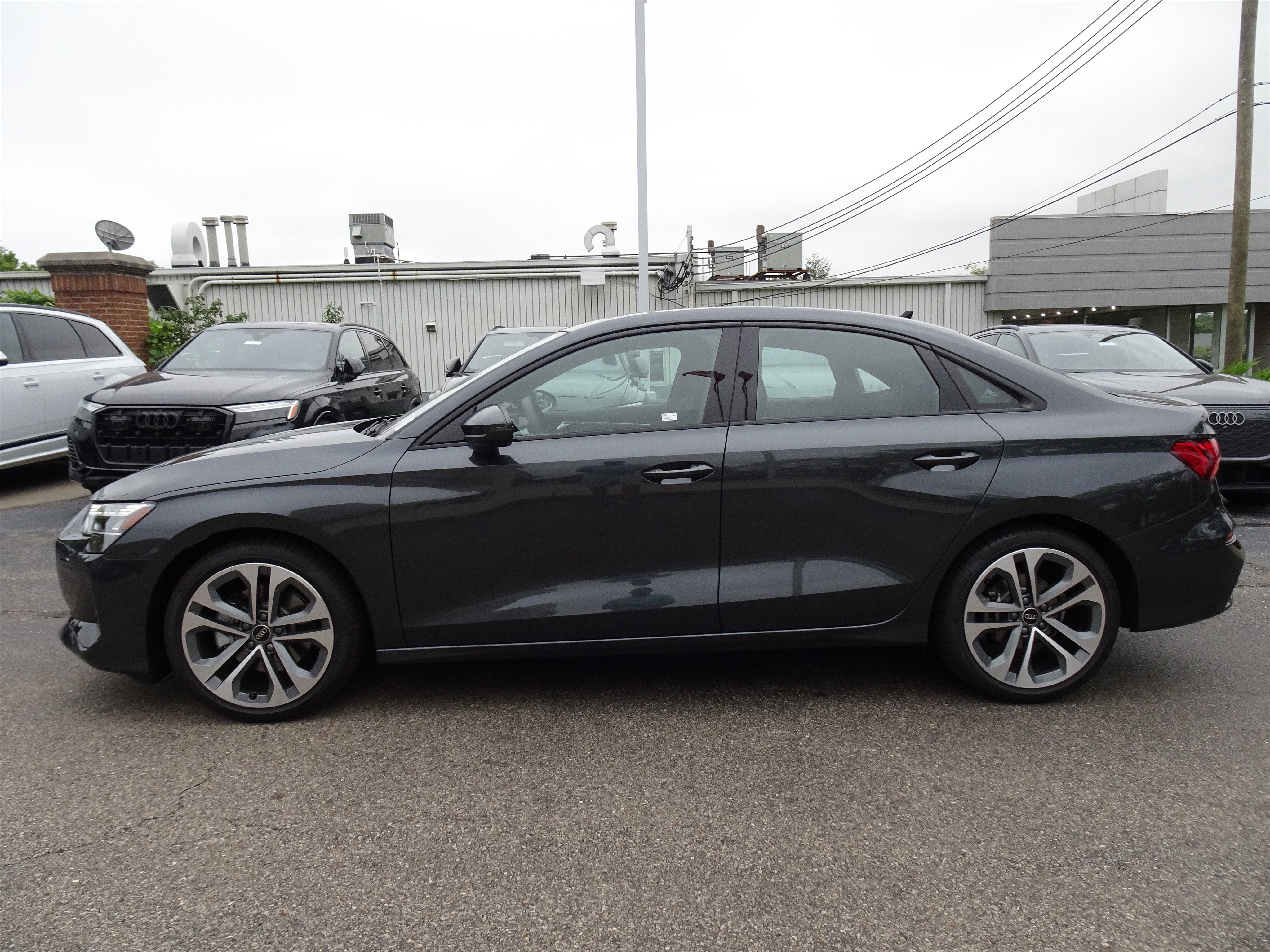 New 2025 Audi A3 2.0T Premium Plus w/ Premium Plus Package image 2