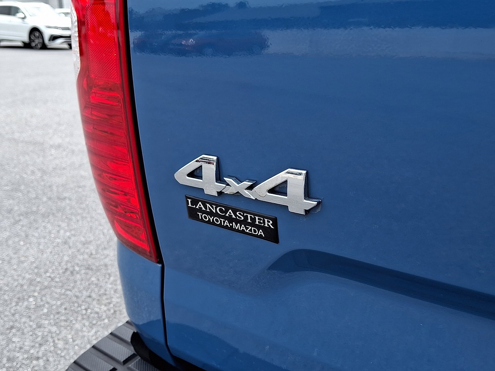Used 2019 Toyota Tundra SR5 w/ SR5 Upgrade Package AWD/4WD image 32