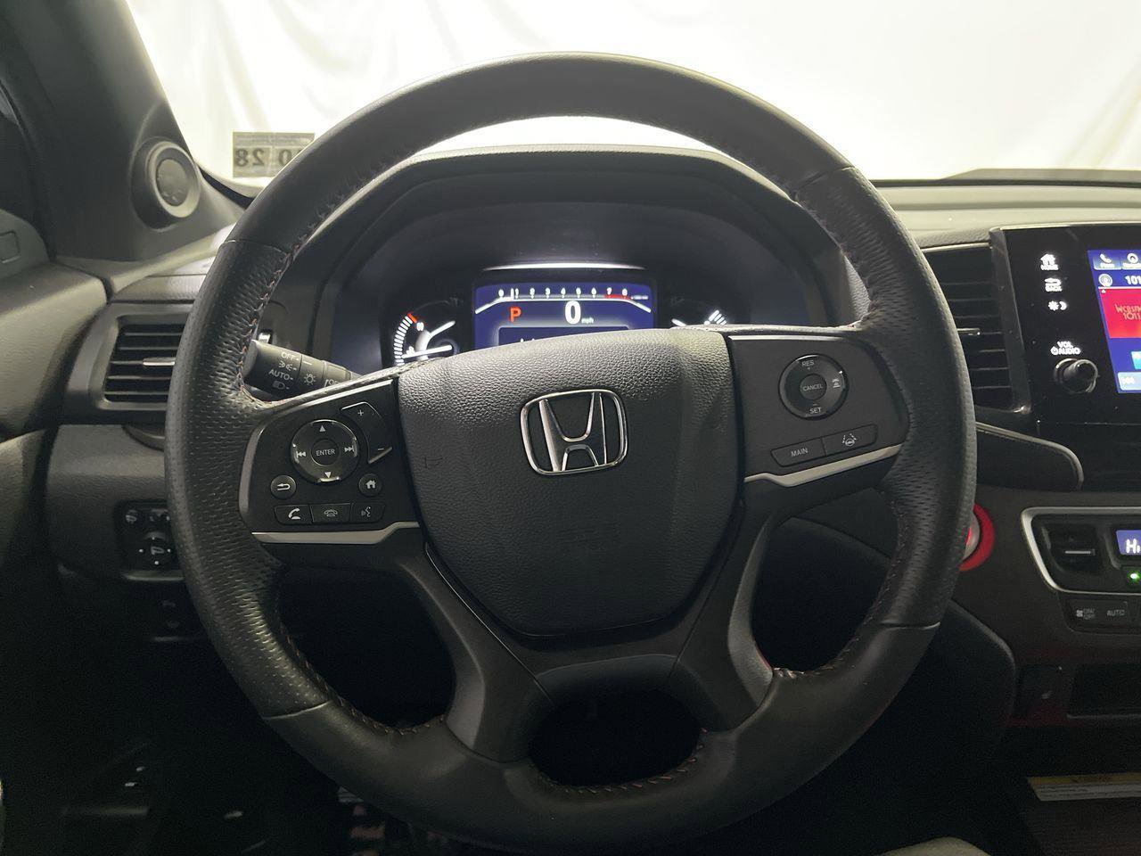 Certified 2023 Honda Passport TrailSport image 14