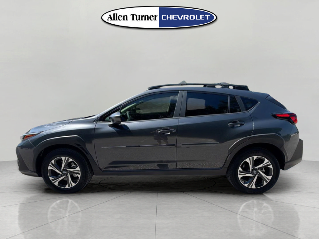 Used 2025 Subaru Crosstrek 2.5i Premium AWD/4WD image 6