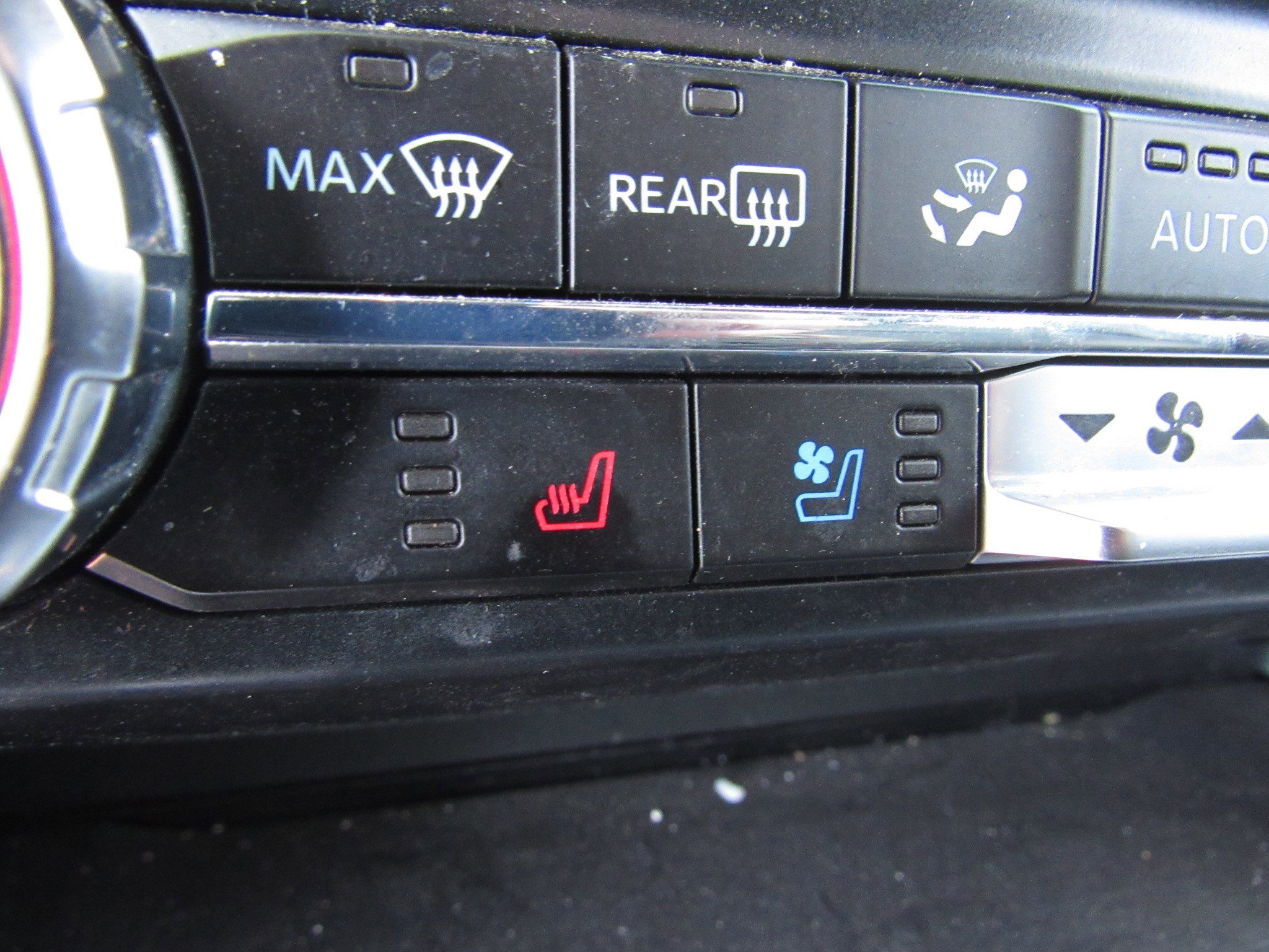 Used 2023 Ford F150 Lariat image 21