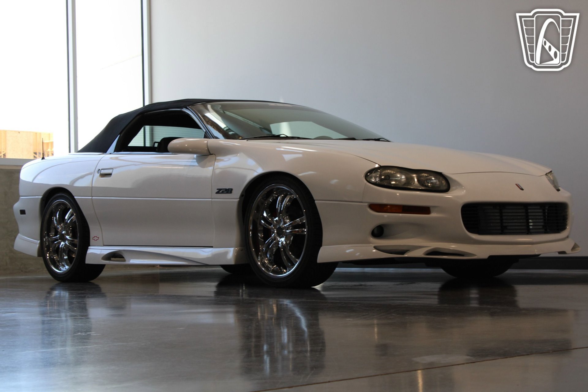 Used 2000 Chevrolet Camaro Z28 image 16