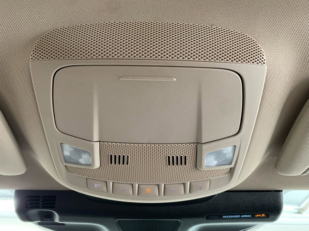 Used 2023 Lincoln Nautilus AWD image 39