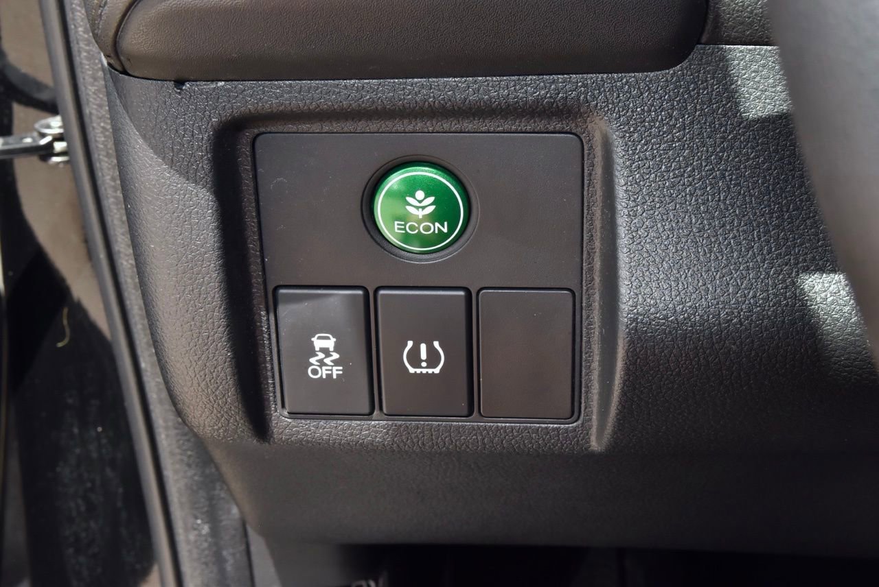 Used 2022 Honda HR-V LX image 29
