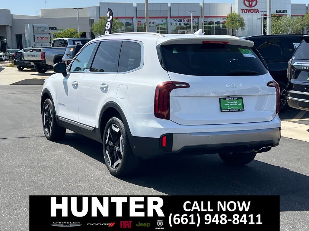 Used 2025 Kia Telluride S image 4