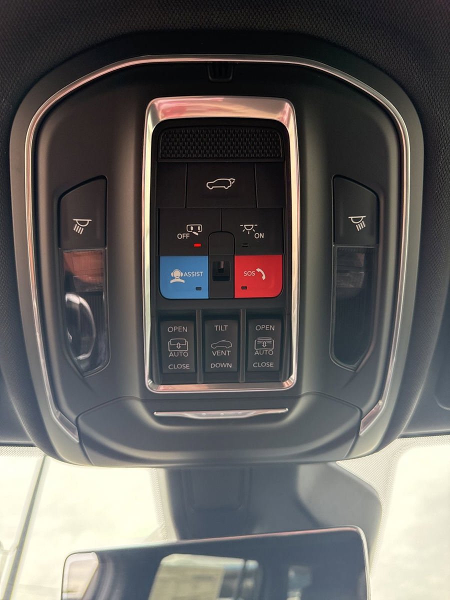 New 2026 Jeep Grand Cherokee L Limited AWD/4WD image 25