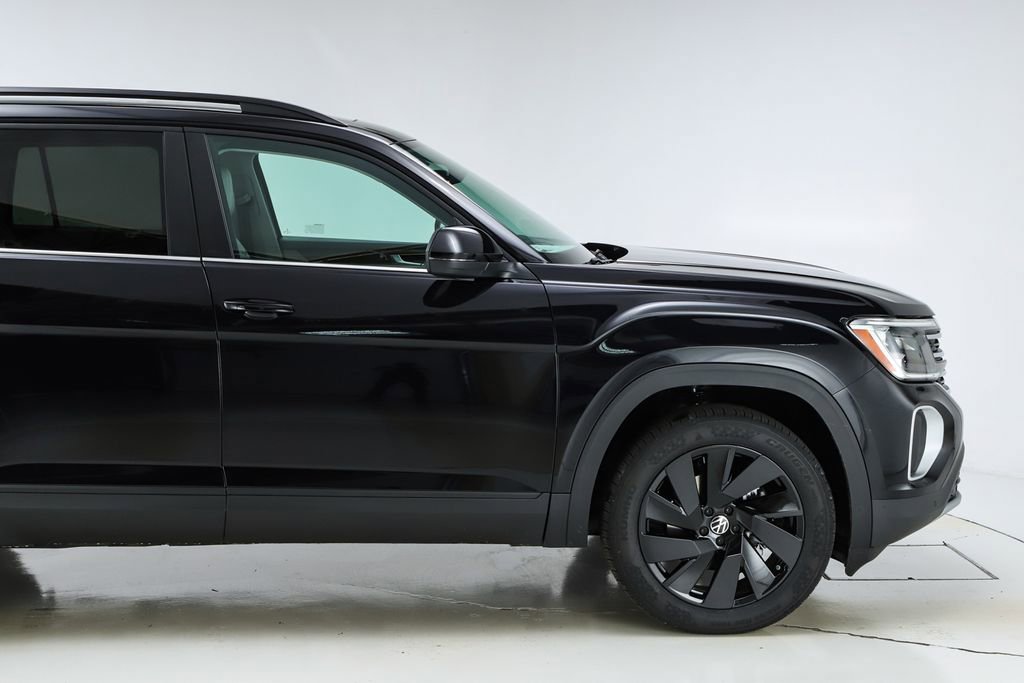 New 2026 Volkswagen Atlas SE image 12