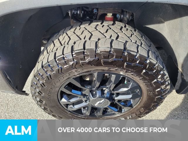 Used 2025 Chevrolet Silverado 2500 Custom w/ Custom Convenience Package image 3