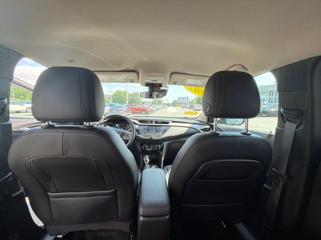 Certified 2022 Buick Encore GX Preferred w/ Cold Weather Comfort Package AWD/4WD image 21