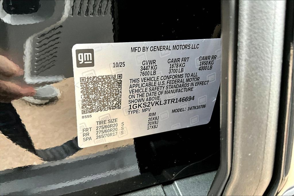 New 2026 GMC Yukon AT4 Ultimate w/ LPO, Floor Liner Package AWD/4WD image 24