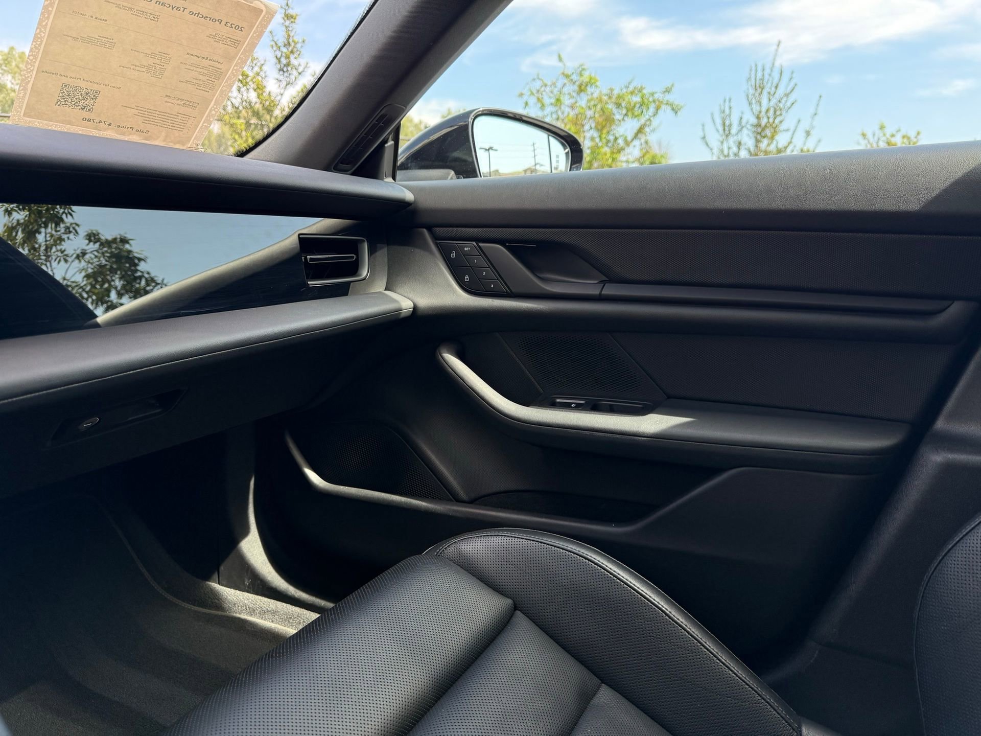 Certified 2023 Porsche Taycan 4 Cross Turismo image 23