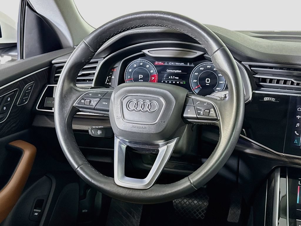 Used 2021 Audi Q8 Premium w/ Convenience Package AWD/4WD image 10