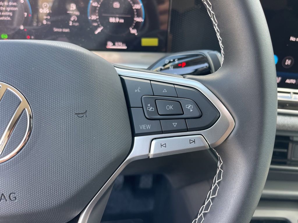 New 2026 Volkswagen Tiguan S FWD image 14
