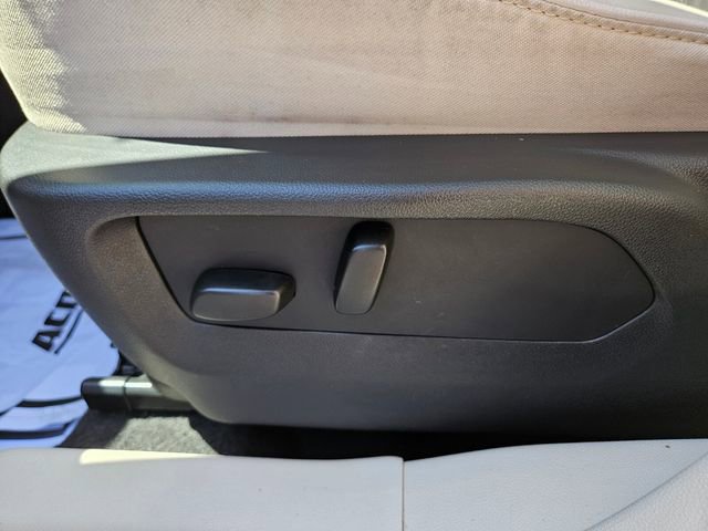 Used 2023 Buick Envision Avenir FWD image 9