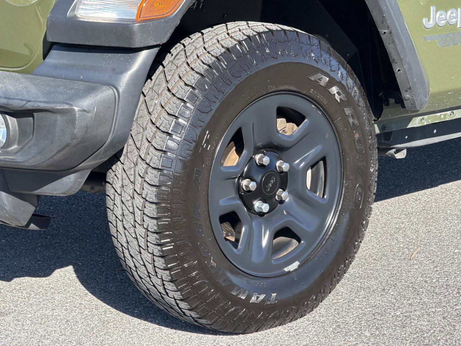 Used 2021 Jeep Wrangler Unlimited Sport image 29