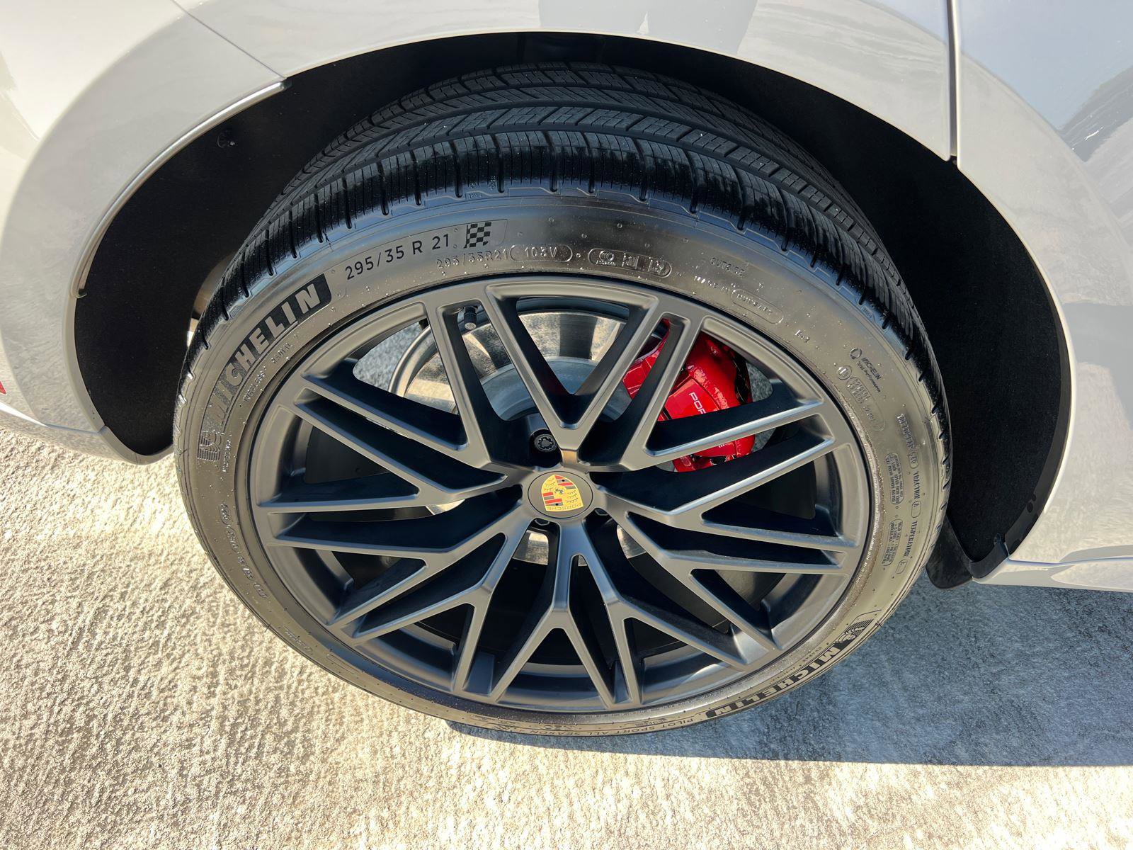 Used 2023 Porsche Macan GTS w/ Premium Package Plus image 17