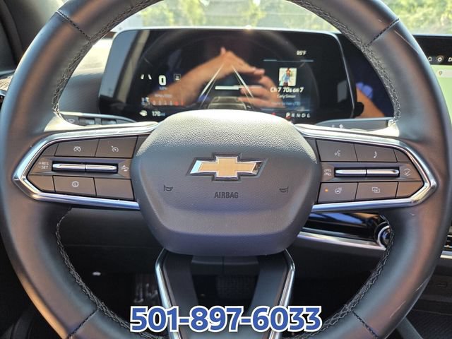Used 2025 Chevrolet Equinox LT FWD image 22