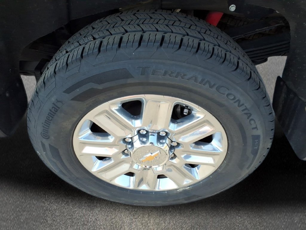 Used 2024 Chevrolet Silverado 3500 High Country w/ High Country Premium Package AWD/4WD image 25